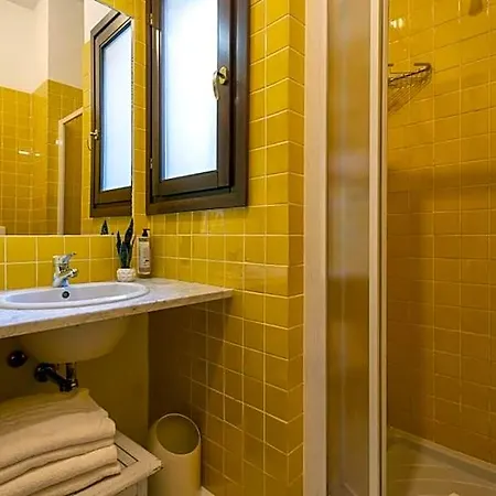 Boutique Sant'andrea & Relais 3*